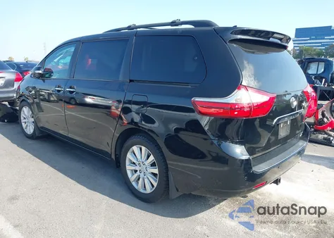 2017 Toyota Sienna Limited Premium 7 Passenger z USA, uszkodzony, nr VIN 5TDDZ3DC4HS161229